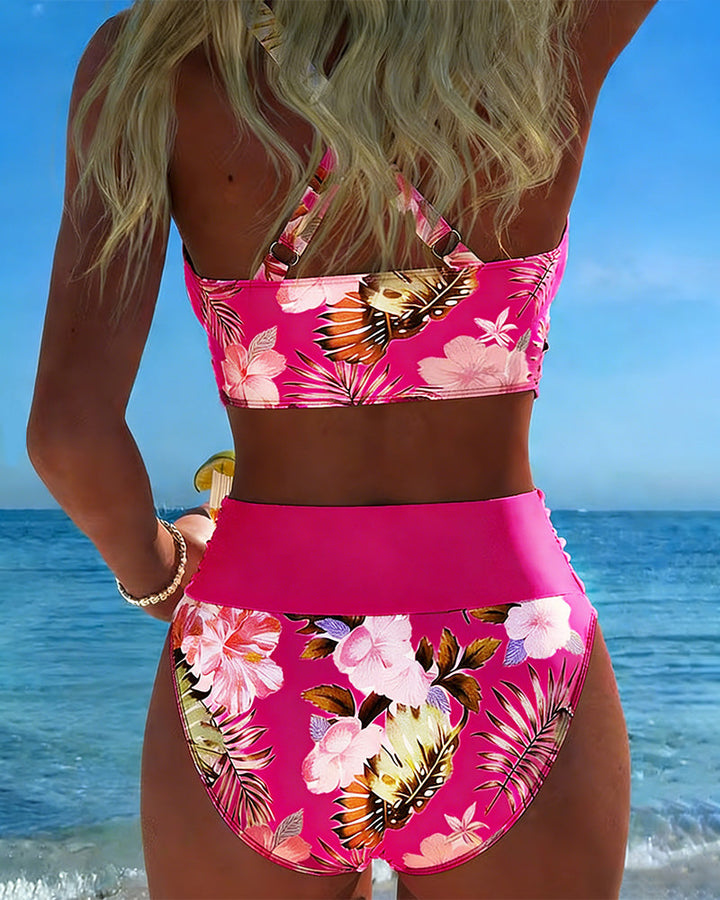 Bikini with contrasting floral print and split