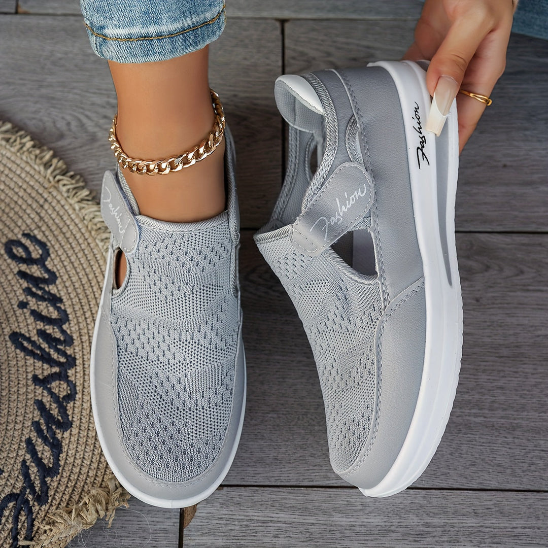Breathable Slip-On Sneakers with Stable Comfort
