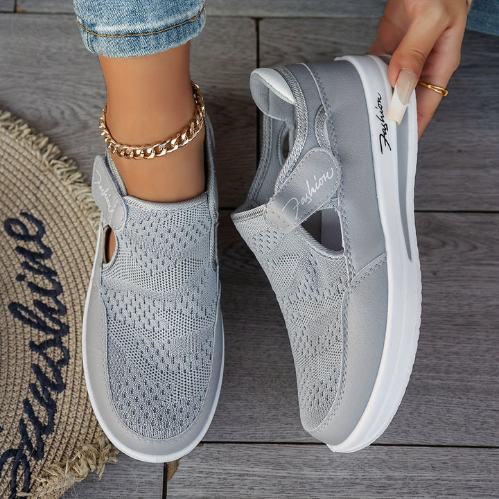 Breathable Slip-On Sneakers with Stable Comfort