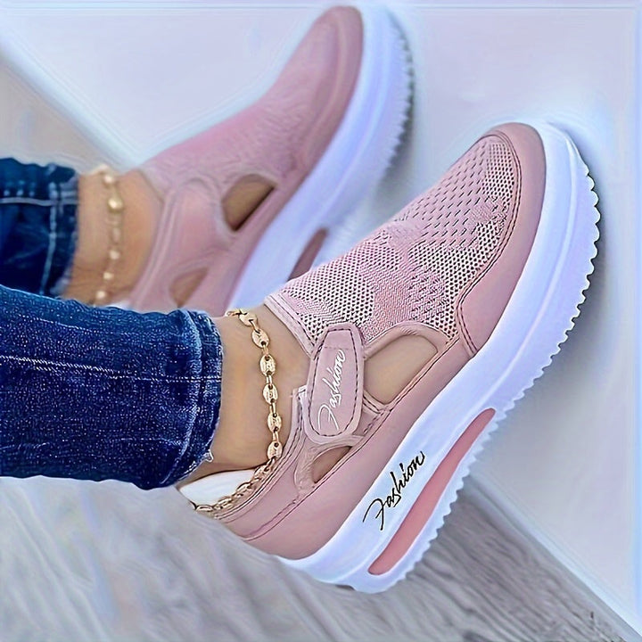 Breathable Slip-On Sneakers with Stable Comfort