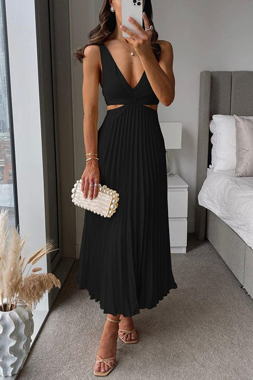 Yasmine - plus dress with cutouts
