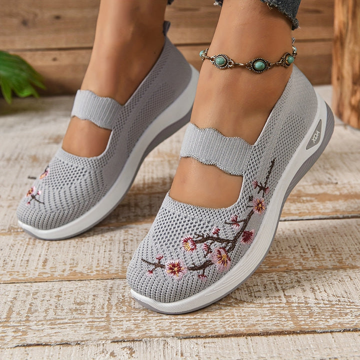 Sophie | Comfortable Orthopedic Shoes + Free Insoles