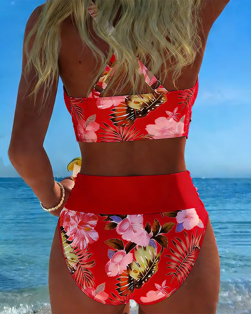 Bikini with contrasting floral print and split