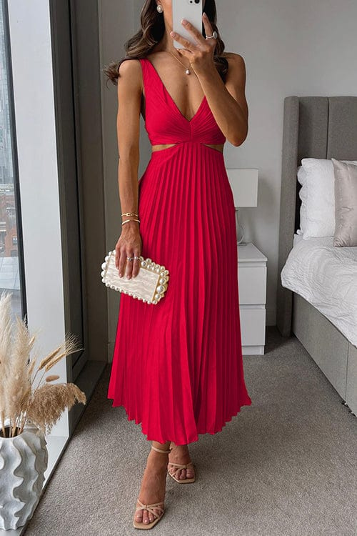 Yasmine - plus dress with cutouts