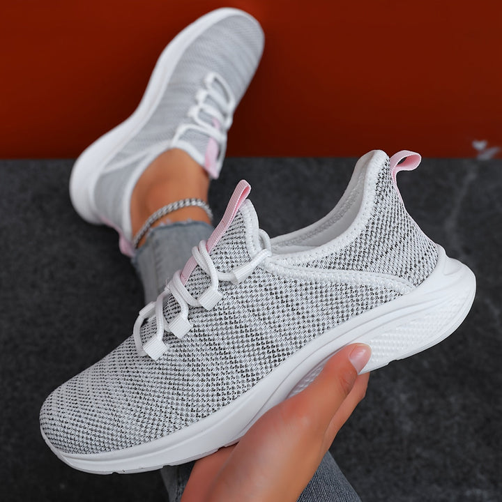 Ultra-lightweight breathable comfort sneakers