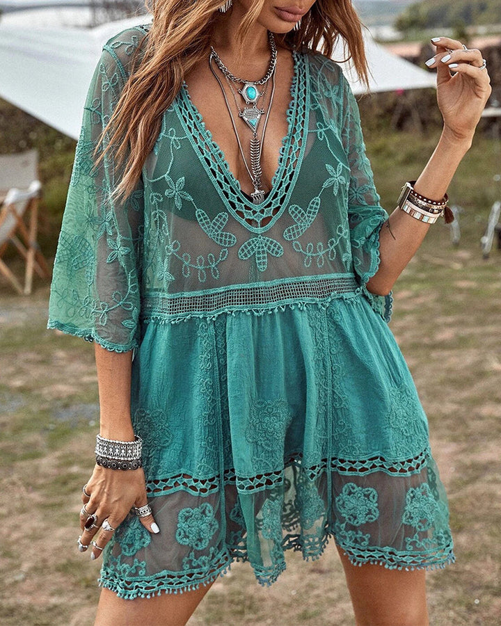 Smock with V-neck and lace embroidery