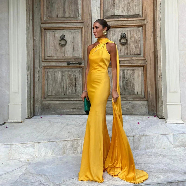 Adaline - Long dress with cape