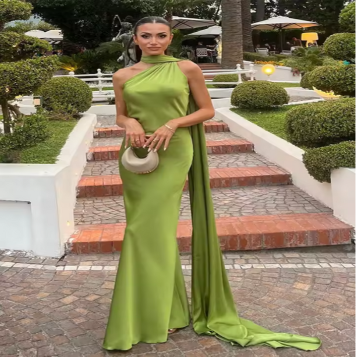 Adaline - Long dress with cape