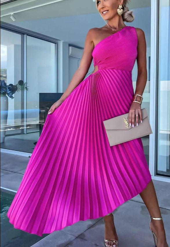 Halisa – One-shoulder pleated dress