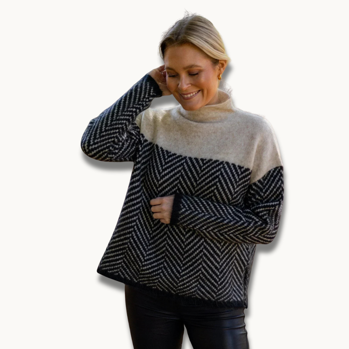 HARTLEY - CHIC HARBOR TURTLENECK SWEATER