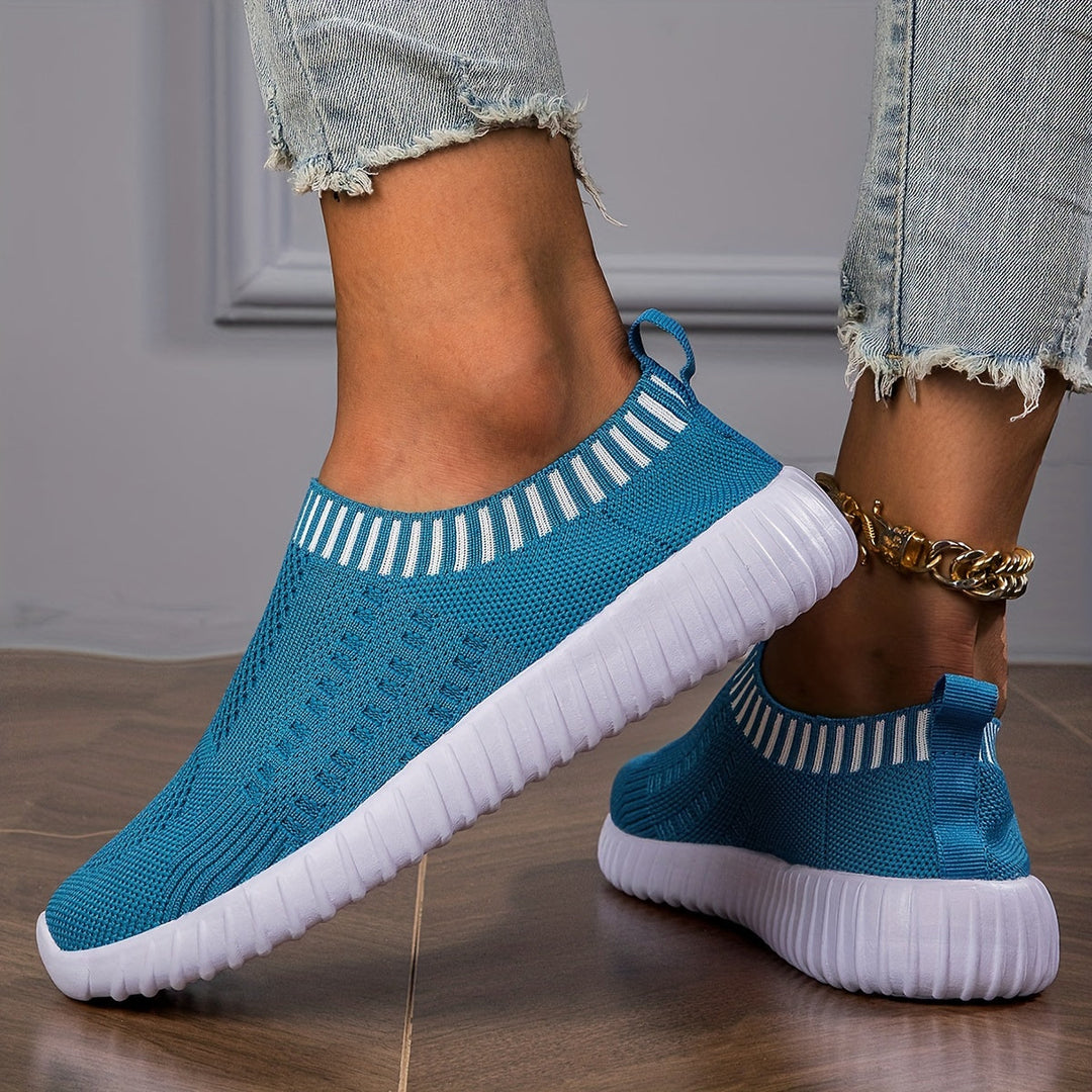 Ultra-lightweight non-slip sneakers