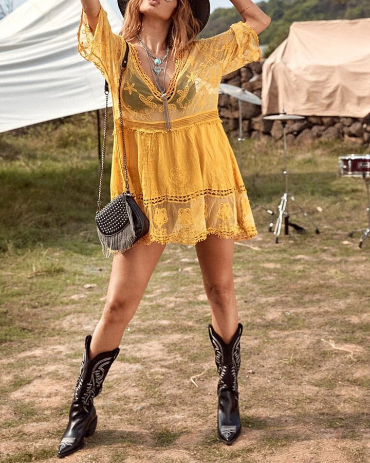Smock with V-neck and lace embroidery