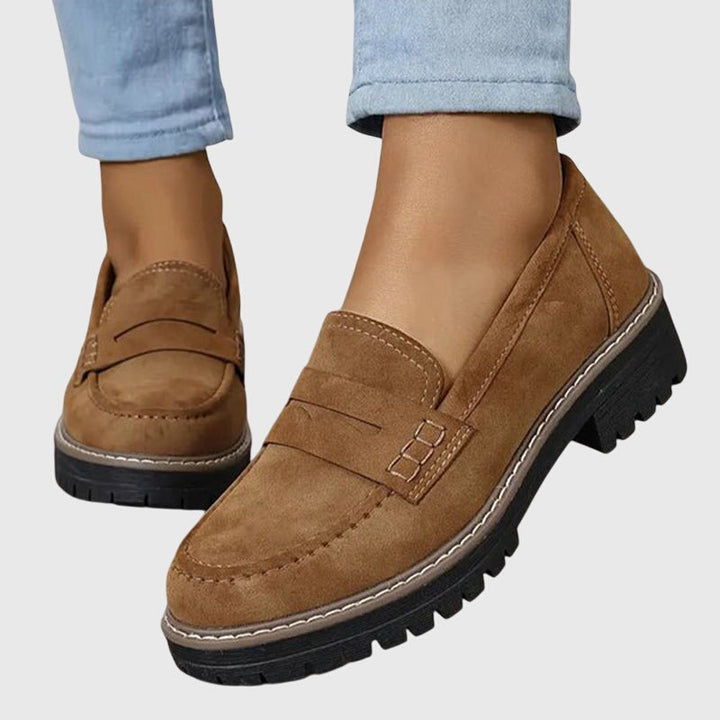 Sophie - Timeless Suede Loafers